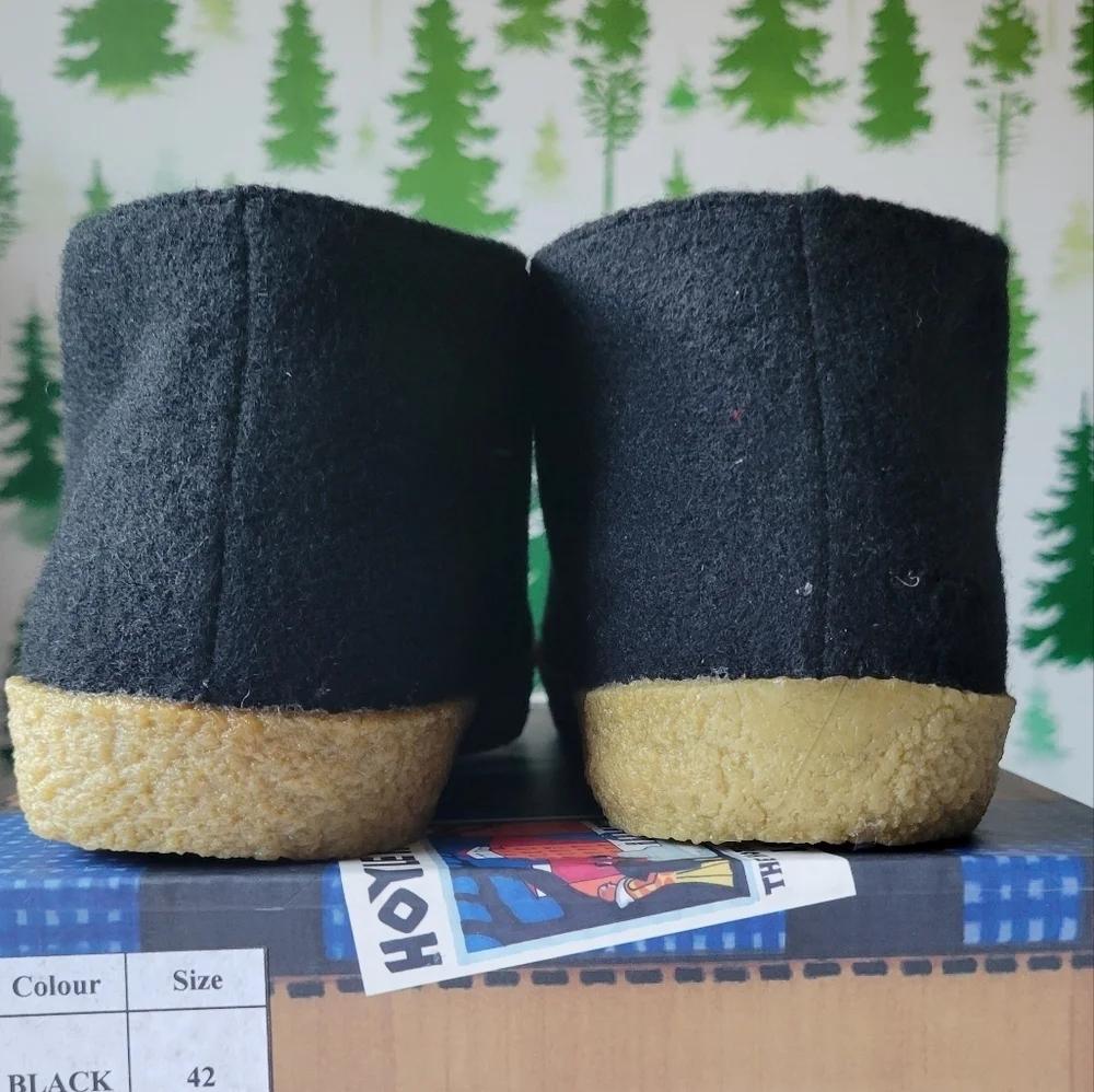 New 40 F-troupe Black Wool Chukka Style Shoes.